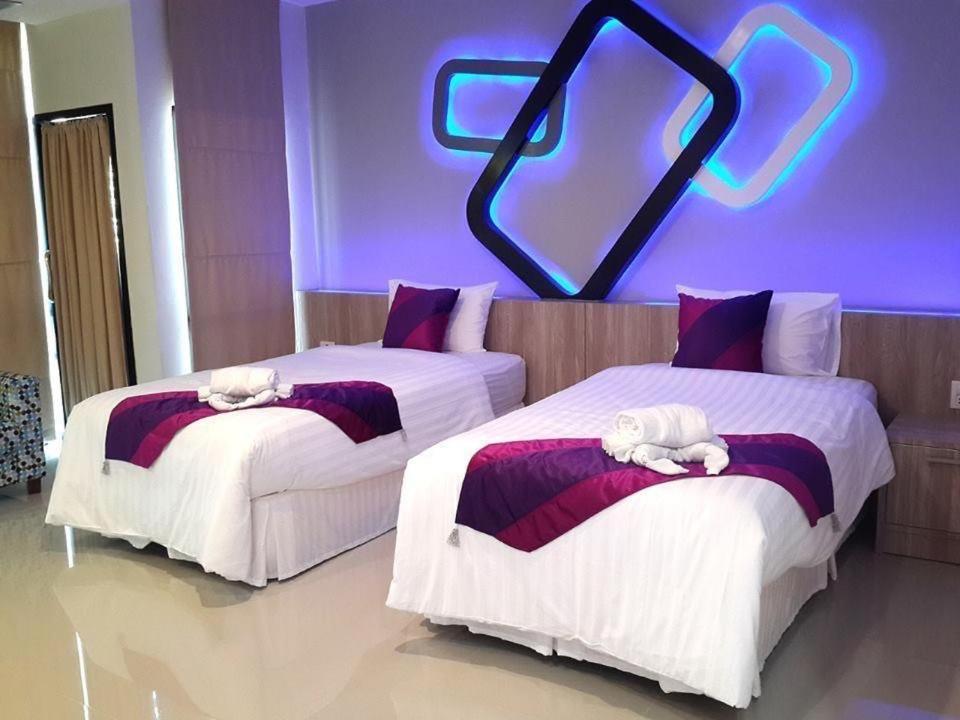 Phitsanulok United Hotel Buitenkant foto
