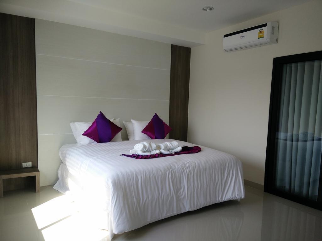 Phitsanulok United Hotel Buitenkant foto